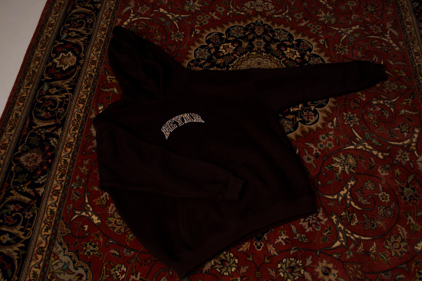 'SHIR KHORSHID' HEAVYWEIGHT HOODIE IN BLACK